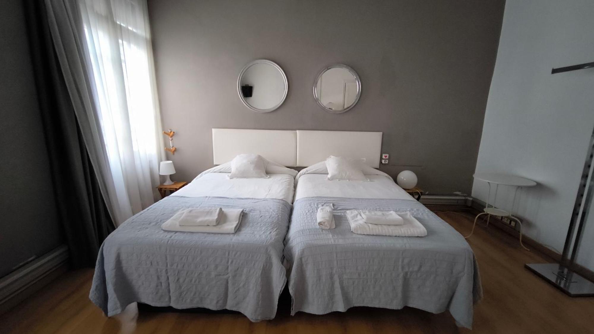 ולנסיה 7 Moons B&B מראה חיצוני תמונה