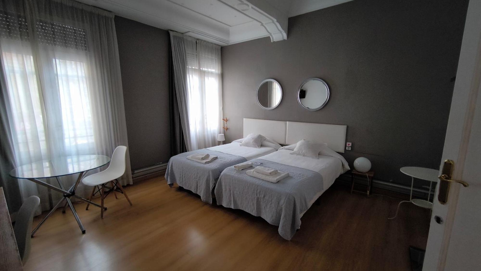 ולנסיה 7 Moons B&B מראה חיצוני תמונה